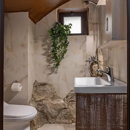 Ethnic Cave Suite Rhodes City Exterior photo