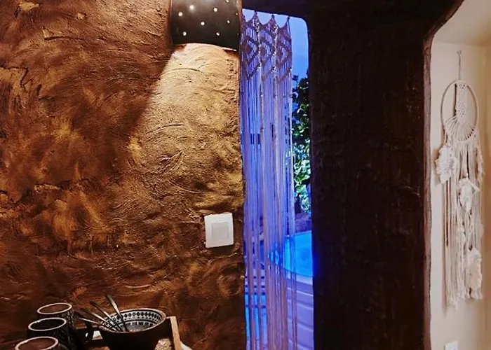 Ethnic Cave Suite